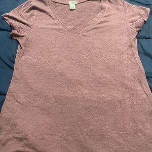 v-neck pink woman’s t-shirt